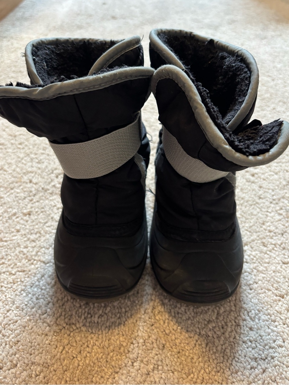 Kamik size 7 boots